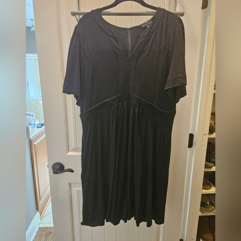 Nursing Queen Black Holy Grail Nursing Dress